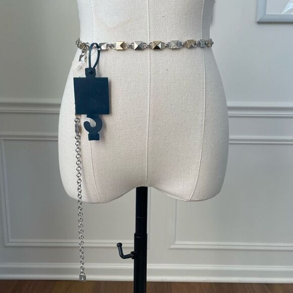 NWT Chaps Gold Silver Geometric Link Belt Adustable S M - Picture 1 of 4